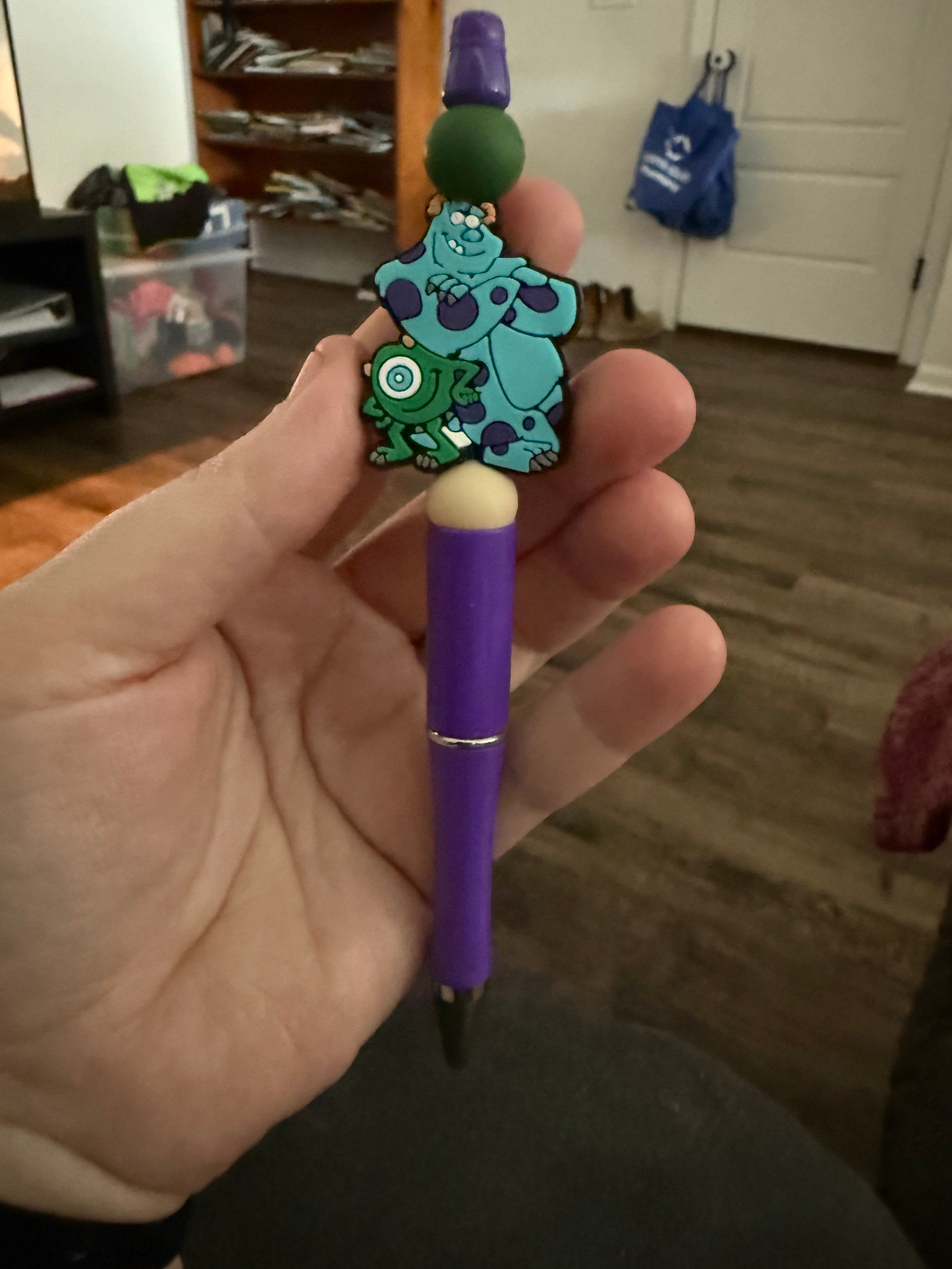 Monsters pen